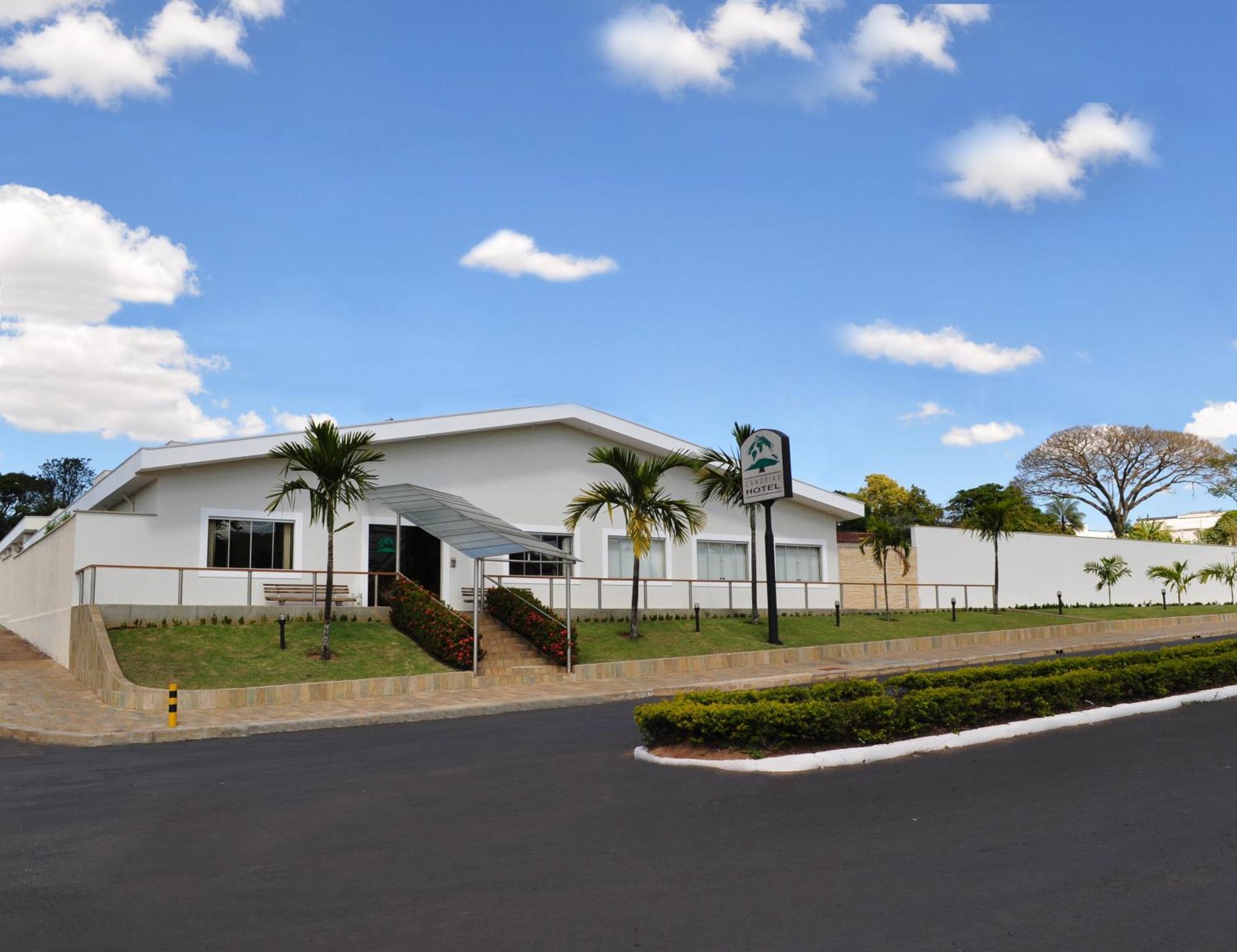 Candeias Hotel Batatais Esterno foto